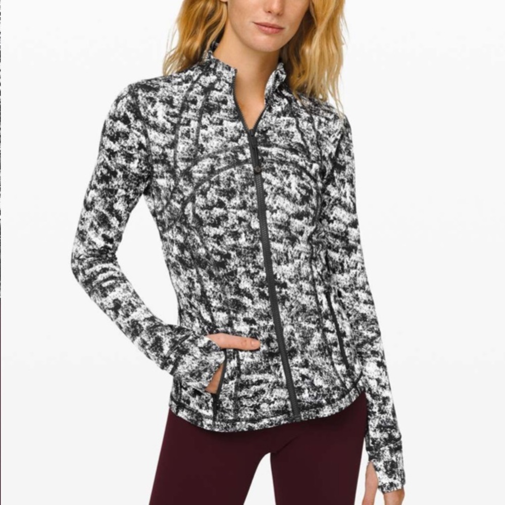 Lululemon Define Jacket Full On Luxtreme Misty Jacquard Black and White Size 0